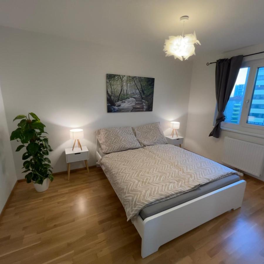55 M2 Stylish With Balcony & Parking Apartamento *