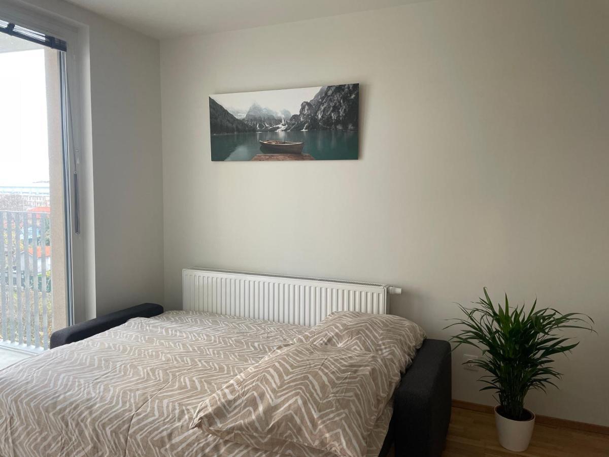 55 M2 Stylish With Balcony & Parking * Wenen